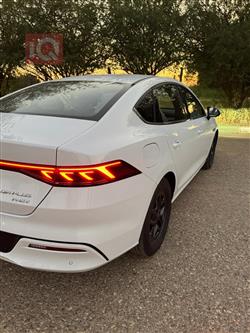 بي واي دي Qin Plus